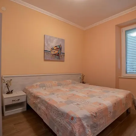 Villa Ragusa بيت ضيافة